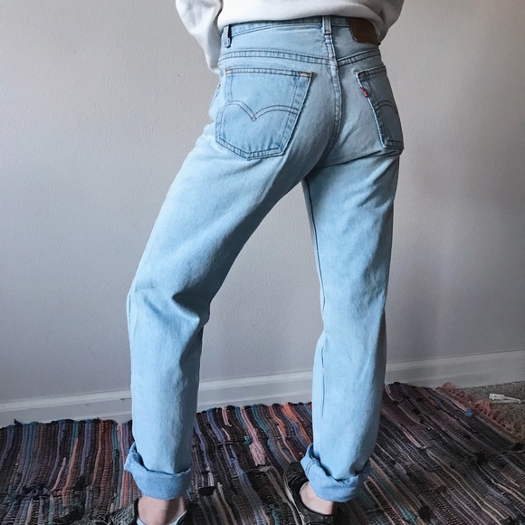 Vintage Levi’s 502/501 perfect light wash! - Picture 2 of 8